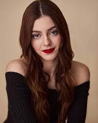 Natalie Sterling's Instagram, Twitter & Facebook