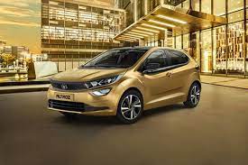 Apart from gst which is what revenue goes to central and state government on sale of car. Tata Altroz Price In Patna June 2021 On Road Price Of Altroz