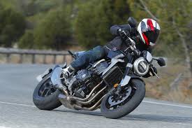 There's a good reason this cb cafe racer took so long. Fahrbericht Honda Cb 1000 R