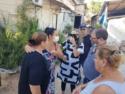 הכותבת היא עורכת דין לזכויות אדם המתמחה בחופש הביטוי. Gaby Lasky ×'×'×™ ×œ×¡×§×™ Home Facebook