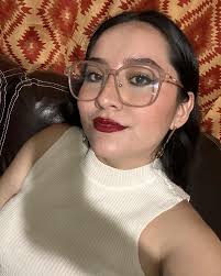 Yo siempre he dicho que para ser feliz solo necesitas amor y comer muy  rico, gracias a Dios yo tengo ambas💖💛