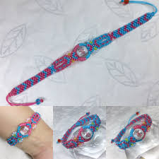 雙色花編手環 素色 花衣裳都可搭配macrame bracelet in two colors friendship bracelets embroidered friendship bracelet jewelry