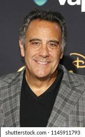 3+ Hundred Brad Garrett Royalty-Free Images, Stock Photos & Pictures