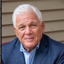 I'm proud to announce that Leslie Lauer, CFP®, ChFC®, CEPA® has once again  been named to the 2022 Barron's Top 100 Women Financial Adisors list.