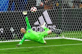 Don't forget to like, comment and subscribe if you want pickford to (not, ahem) have an arm transplant! Jordan Pickford Makes Wonder Save And Sticks Two Fingers Up At His Critics