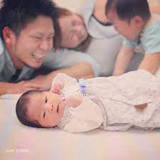 生まれてすぐ病院で赤ちゃん写真 今日は愛知県常滑市で 生まれてすぐ病院で赤ちゃん写真 の予定でしたが ちょっとお厳しい病院さんだと言う事で 退院してすぐ自宅で赤ちゃん写真に変更 お兄ちゃんの生まれてすぐも撮らせて wedding photos baby