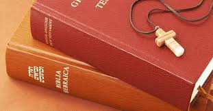 This simple app allows you to read the bible from beginning to end. 7 Best Bible Apps For Android Smartphones Tablets Techowns