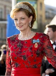 Her majesty margareta, custodian of the crown of romania, took time for an exclusive interview with oskar aanmoen, royal central's senior europe correspondent. The Royal Watcher Ø¹ÙÙ ØªÙÙØªØ± Her Majesty Margareta Custodian Of The Crown Of Romania Wearing The Romanian Greek Key Tiara Https T Co Ggdtojoxed Https T Co 8ikynigscc ØªÙÙØªØ±