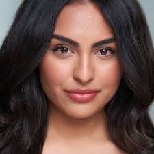 Krystal Mackenzie's Instagram, Twitter & Facebook