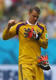 Made for matches, they have 3.5 mm of cushioning in the palm to absorb impacts. Pin On Manuel Neuer The Great Wall Of Germany