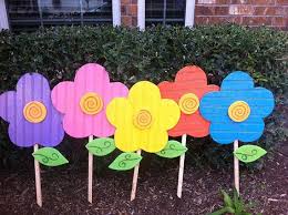 Spring Flowers Yard Art Yard Decoration By Wildewoodtreasures 65 00 Wooden Easter Decorations Easter Decorations Outdoor Easter Yard Decorations