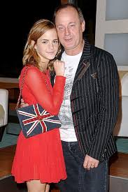 Watson was born in paris, france but moved. Emma Watson Freund Vermogen Grosse Tattoo Herkunft 2021 Taddlr