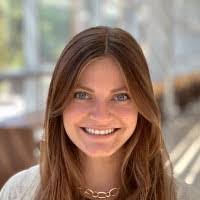 Karla Munson's Instagram, Twitter & Facebook