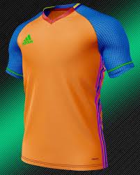Pin En Uniformes De Futbol