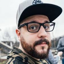 Chad Bryant Collins (@chadbcollins)