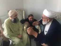 Check spelling or type a new query. Mahmud Efendi Hazretleri Mizin Vekili Ve Ihsan Senocak Hocaefendi Nin Babasi Kamil Senocak Hocaefendi Yi Ziyaret Cubbeli Ahmet Hoca Efendi