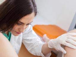 Nov 01, 2019 · ways to prevent boil on vag lip. Vaginal Boils Causes Home Remedies And Prevention