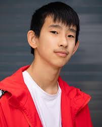 Eric Sun's Instagram, Twitter & Facebook