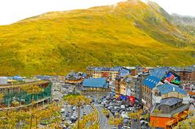 Aujourd'hui, la ville est pleine de monde, surtout de jeunes qui ont envie de découvrir ce festival célèbre. Meteo Pas De La Case Andorre Encamp Previsions Meteo Gratuite A 15 Jours La Chaine Meteo