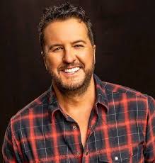 A big yess if Luke Bryan still your favourite 🥰🥰🌹🌹