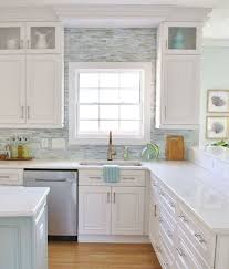 Oak Cabinet Kitchen Check The Image For Many Kitchen Cabinet Ideas 25468253 Cabinets Ki Beach House Kitchens White Kitchen Design Kitchen Cabinets Decor