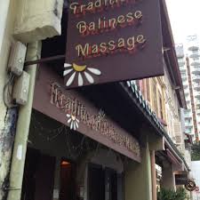 I usually have no time for myself on those trips, but on december last year i got a recommendation to go visit this. Traditional Balinese Massage Singapore River 8 Mohamed Sultan Rd