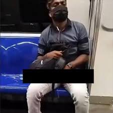 Secara umum ada lima efek onani yang akan dialami oleh pria kalau dilakukan dengan berlebihan atau tidak benar. Lelaki Warga India Tunjuk Alat Kemaluan Onani Dalam Lrt Malay News Malaysian Newspapers From Kuala Lumpur