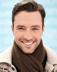 Carlo Marks's Instagram, Twitter & Facebook