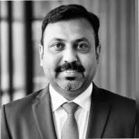 Jason Riehl's Instagram, Twitter & Facebook