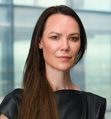 Deborah Kirk's Instagram, Twitter & Facebook