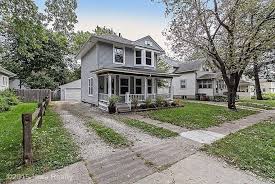 609 7th St West Des Moines Ia Des Moines Real Estate Houses Iowa Realty Iowa Real Estate Real Estate House Styles