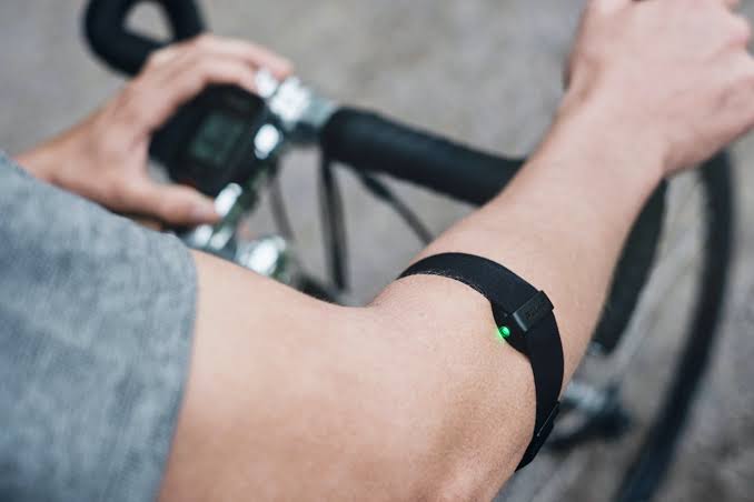 Nuevo sensor óptico para el Polar M460 | Maillot Magazine