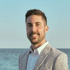 Santos Sanchez's Instagram, Twitter & Facebook