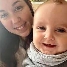 Angela Janovich's Instagram, Twitter & Facebook