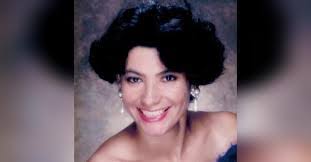 Alba Lagos's Instagram, Twitter & Facebook