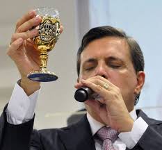 História de Estevam Hernandes