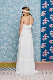 Kaufen verschiedene modelle von hochzeitskleid neckholder online. Neckholder Brautkleid Im Angesagten Ibiza Style Luftiger Rock Und Hakeloberteil