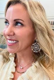 Donation of Earrings to Harts of Teal from Park Lane Jewelry