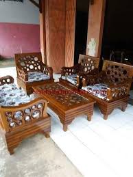 Kursi Tamu Minimlis Semut Donut Terbuat Dari Bahan Baku Kayu Jati Yang Kami Sempurnakan Dengan Fini Wooden Sofa Set Designs Wooden Sofa Set Wooden Sofa Designs