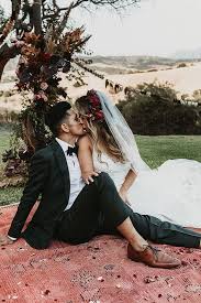 Format posts with name of playmate and photo set in title. Junebug Weddings Junebugweddings Profile Pinterest