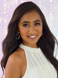 Georgiana Wilcox's Instagram, Twitter & Facebook