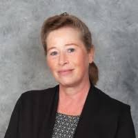 800+ "Versluys" profiles