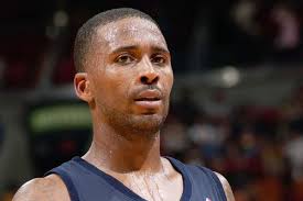 Memphis to retire number of former star Wright