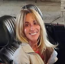 Volunteers Step in to Help Red Foxes