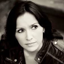 Rachel Hepple (@rayecain)