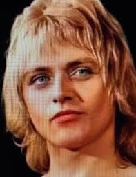 Beautiful song by Pat Crossman!