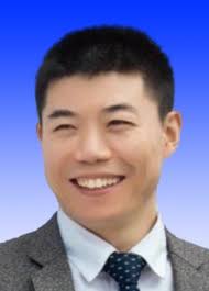 基于区块链辅助的半中心化联邦学习框架