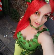 L'arte di vedere oltre. Un ambigramma è molto più di una semplice parola.  #scritteatestaingiu #lettering #asmr #ambigram #ambigramma