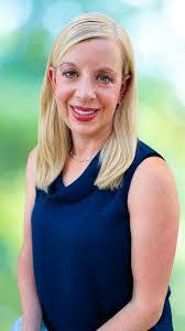 Lydia Bonner's Instagram, Twitter & Facebook