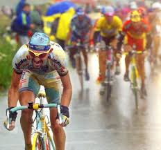 Amazing scenery and breathtaking paths leads to the inner land to discover the real heart of this territory. Tra Mito E Leggenda Marco Pantani Avrebbe Compiuto Oggi 50 Anni